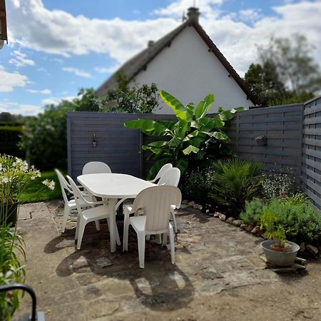 Bed and Breakfast Les Abelias Hauterive  Zewnętrze zdjęcie