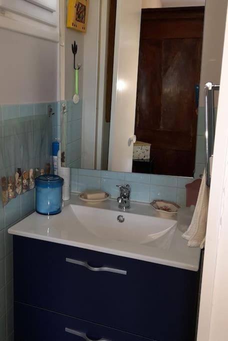 Bed and Breakfast Les Abelias Hauterive  Zewnętrze zdjęcie
