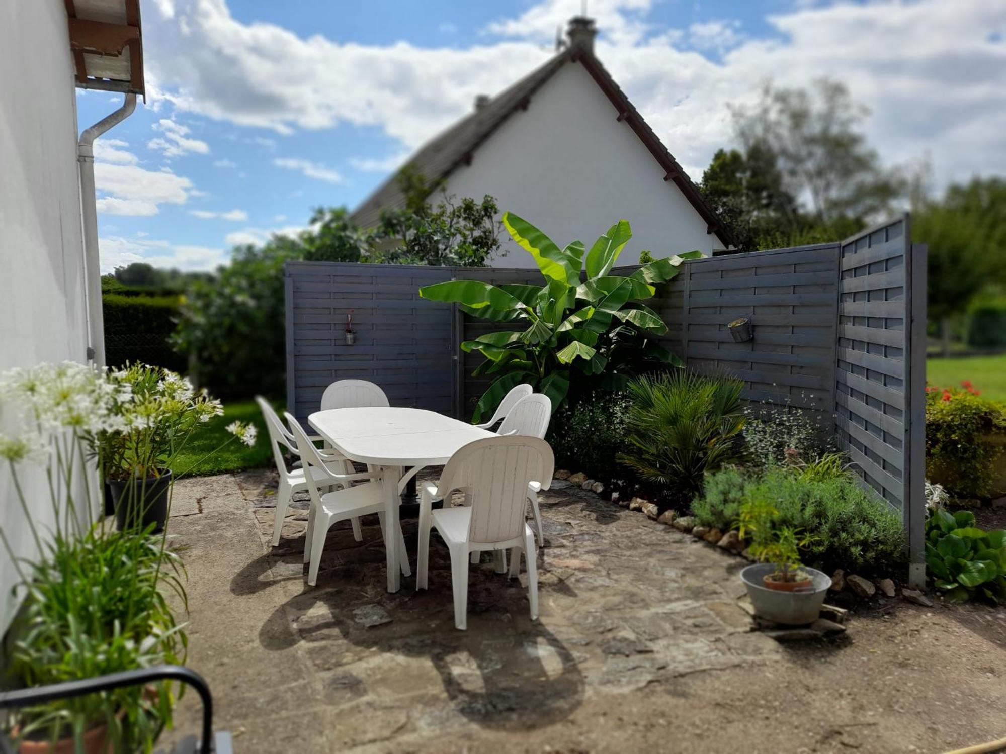 Bed and Breakfast Les Abelias Hauterive  Zewnętrze zdjęcie